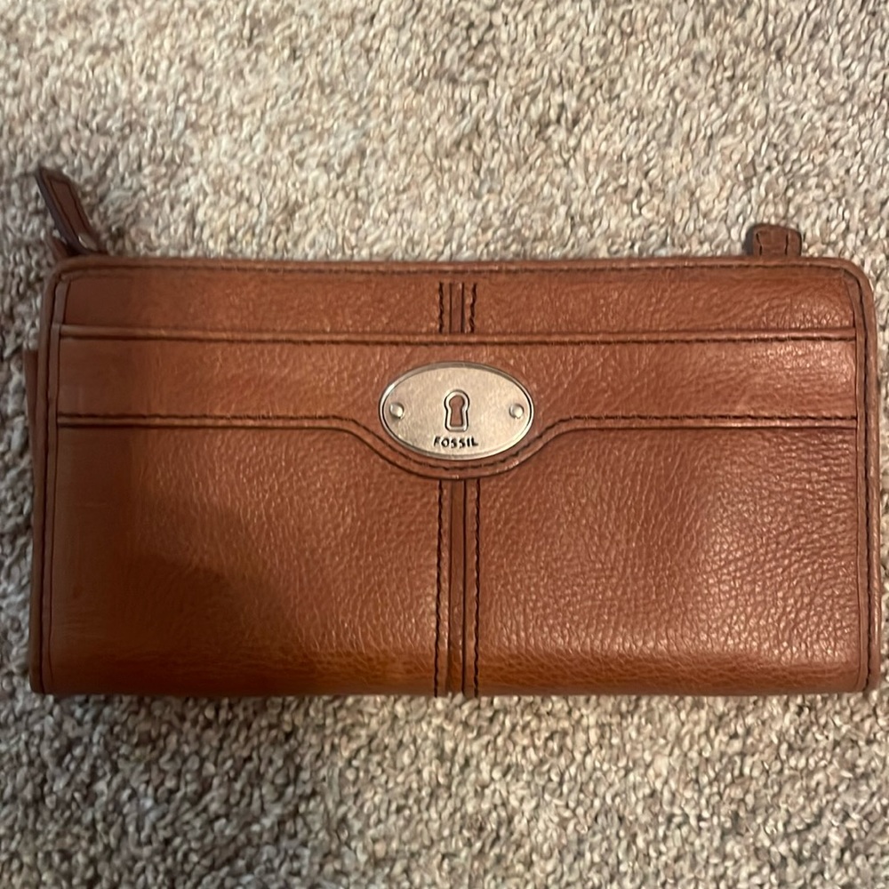Fossil wallet